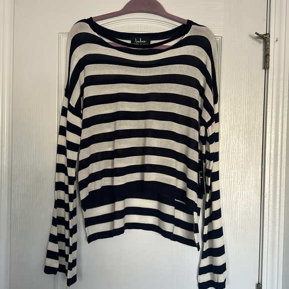 Lulu’s Isadora Navy Blue and White Striped Oversized Sweater NWT - Picture 8 of 12